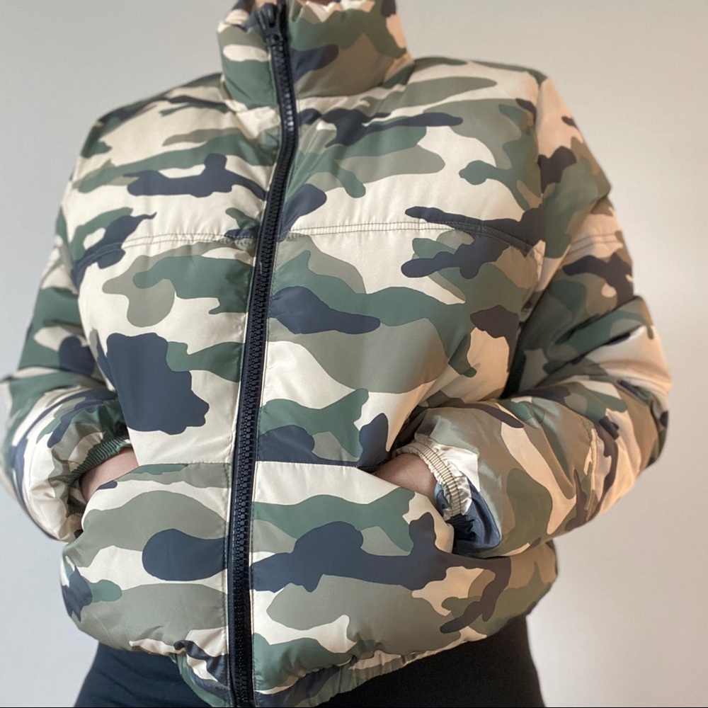 Bomber jacket